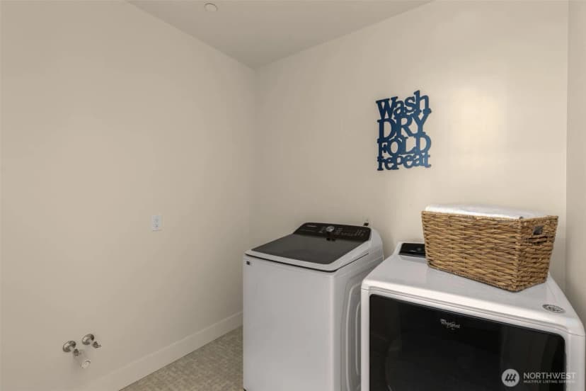 Property photo for 1069 Se 13th Avenue, North Bend photo 20