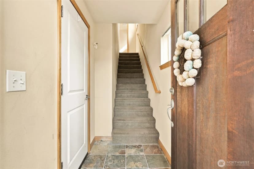 Property photo for 6211 7th Avenue Nw, Seattle photo 3
