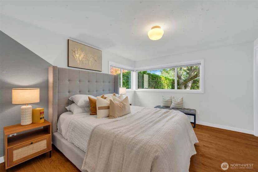 Property photo for 2537 Ne 97th Street, Seattle photo 17
