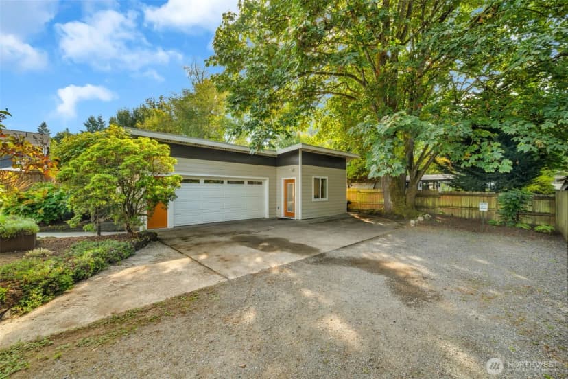 Property photo for 2537 Ne 97th Street, Seattle photo 29