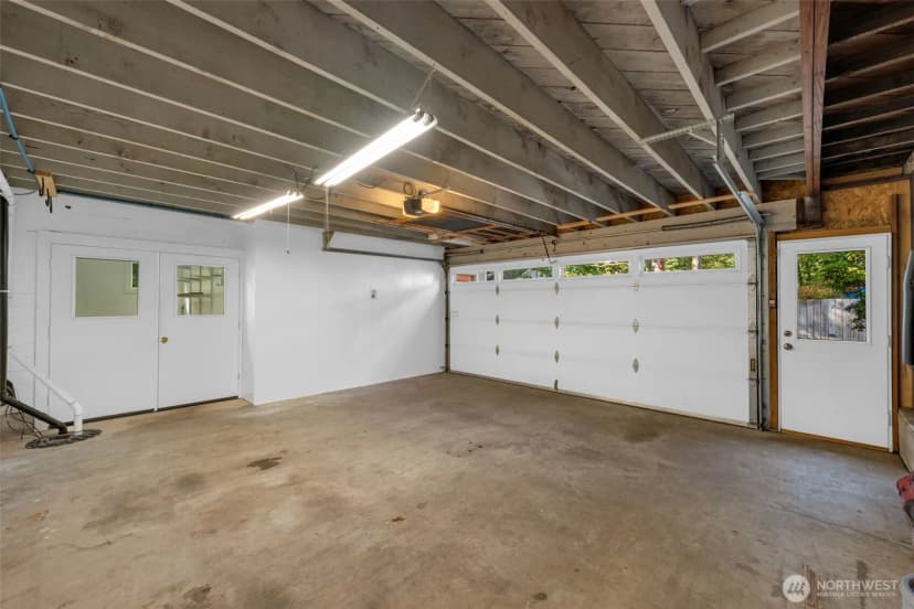 Property photo for 2537 Ne 97th Street, Seattle photo 30