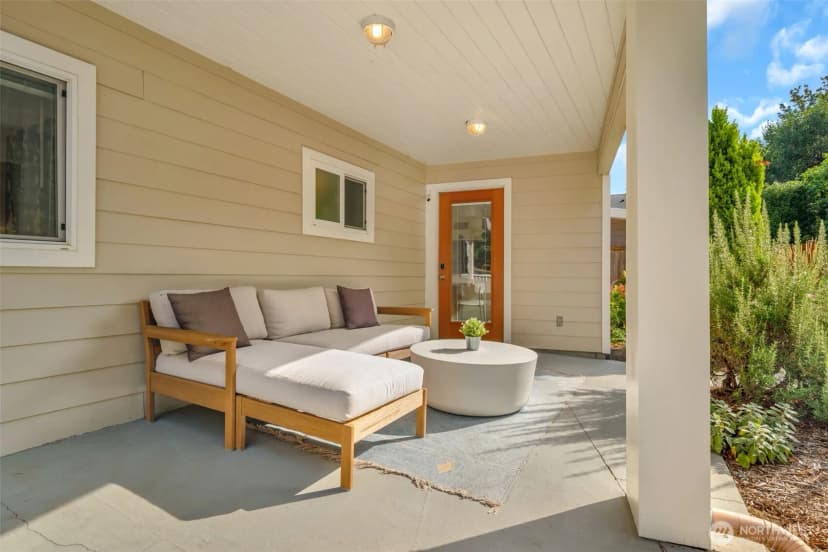 Property photo for 2537 Ne 97th Street, Seattle photo 19