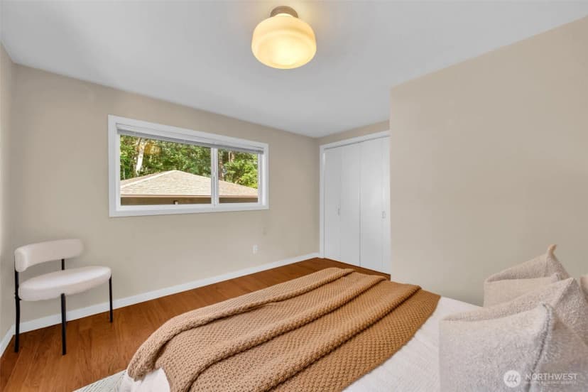 Property photo for 2537 Ne 97th Street, Seattle photo 16
