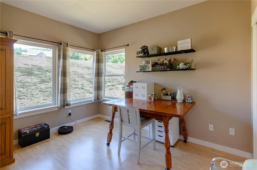 Property photo for 14340 Laplash Lane Se, Tenino photo 18