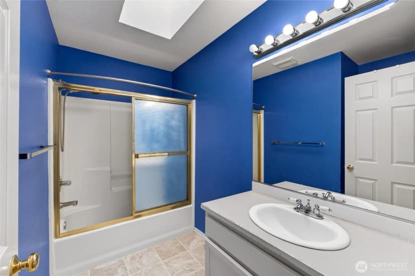 Property photo for 10021 Se 245th Place, Kent photo 26