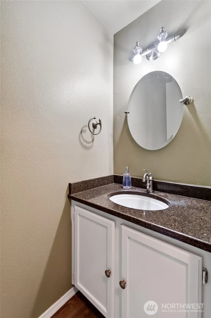 Property photo for 10021 Se 245th Place, Kent photo 15