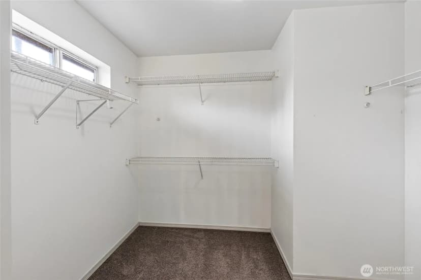 Property photo for 10021 Se 245th Place, Kent photo 22