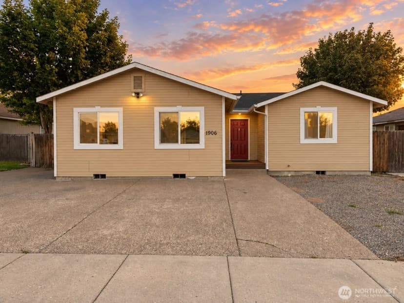 Property photo for 1906 N Yew Street, Ellensburg