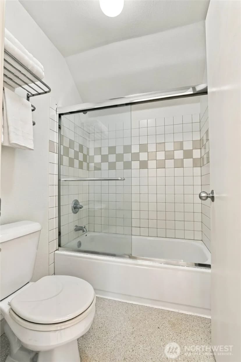 Property photo for 6735 Shaffer Avenue S, Seattle photo 24