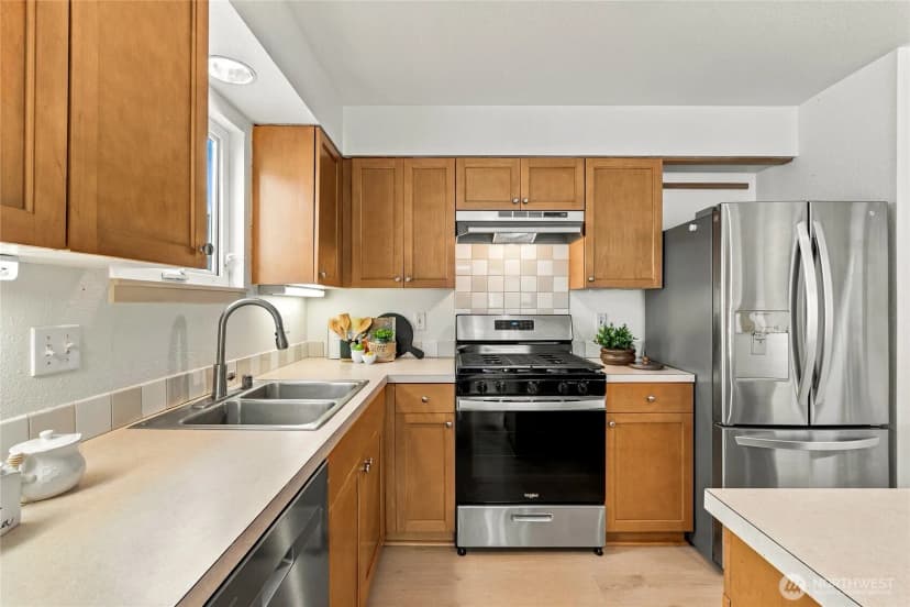 Property photo for 6735 Shaffer Avenue S, Seattle photo 12