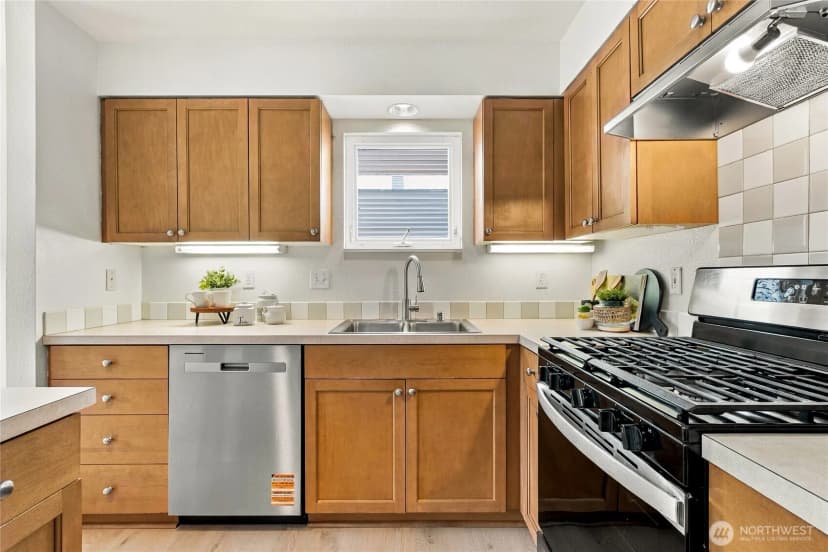 Property photo for 6735 Shaffer Avenue S, Seattle photo 14