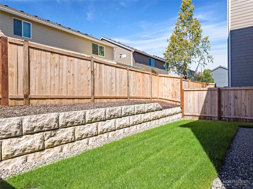 Property photo for 15124 87th Place E, Puyallup photo 6