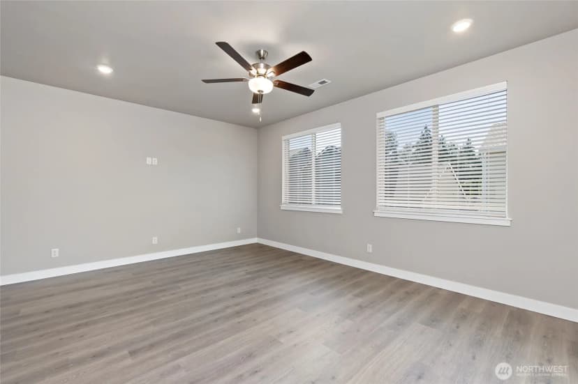 Property photo for 15124 87th Place E, Puyallup photo 27