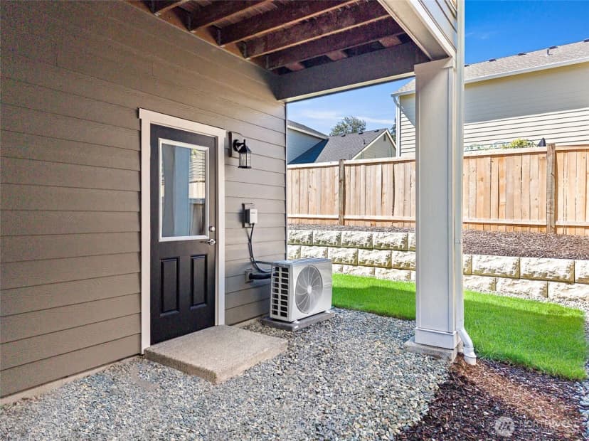Property photo for 15124 87th Place E, Puyallup photo 11