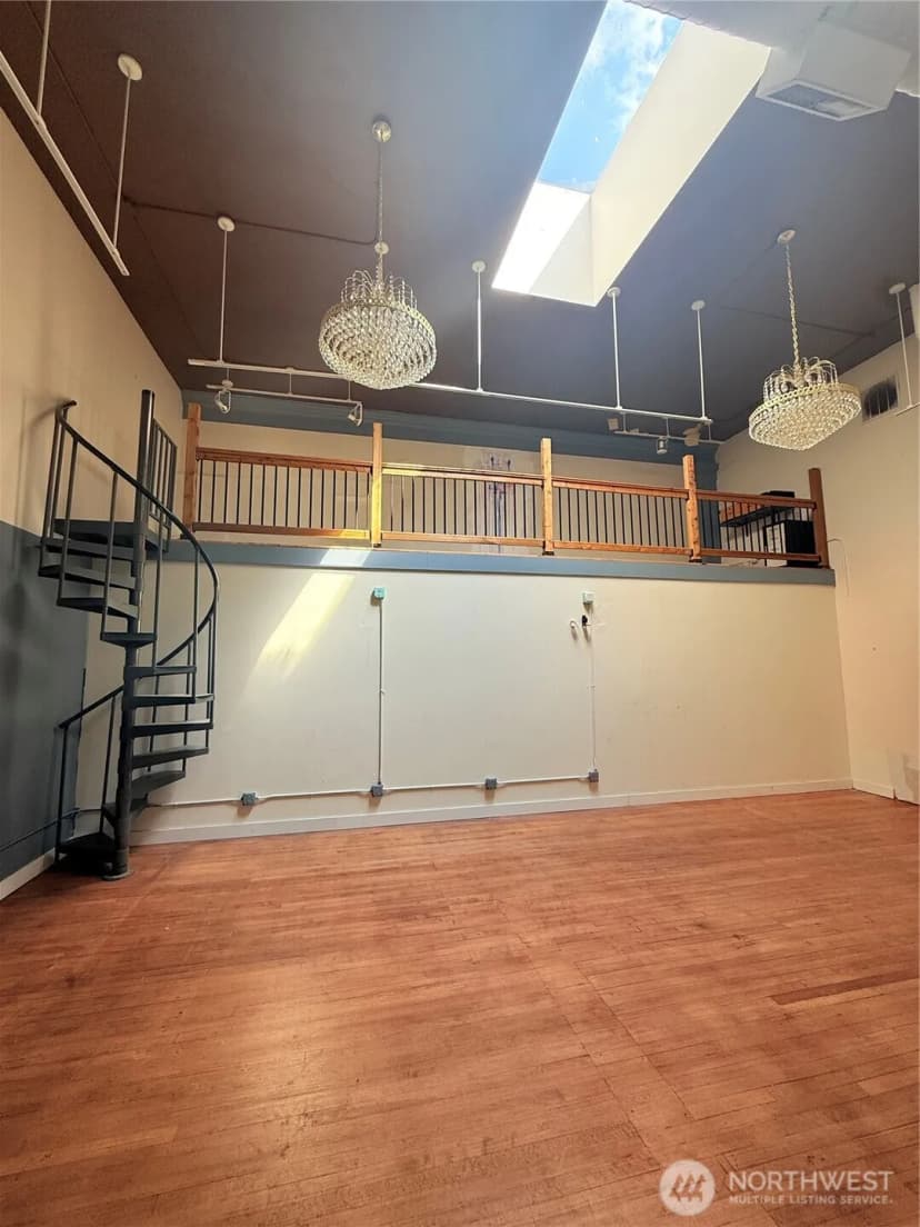 Property photo for 2220 Nw Market Street, Seattle photo 12