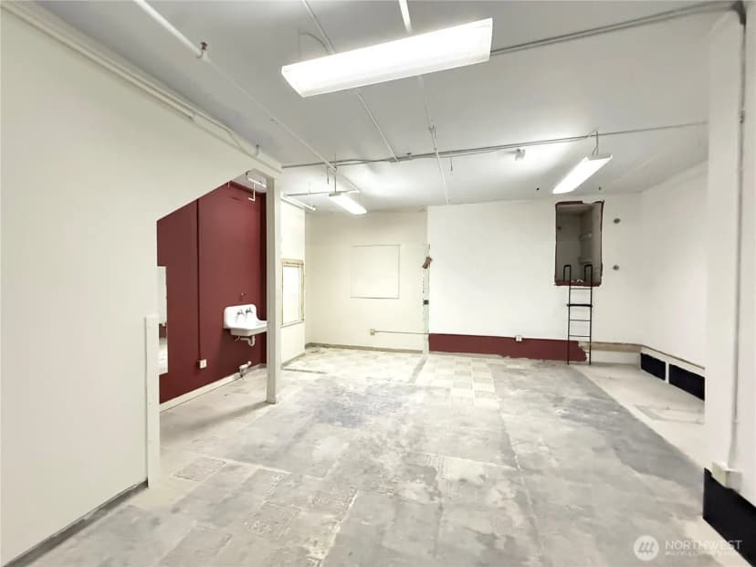 Property photo for 2220 Nw Market Street, Seattle photo 15