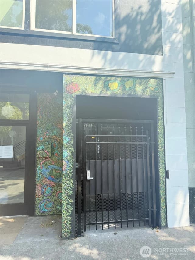 Property photo for 2220 Nw Market Street, Seattle photo 4