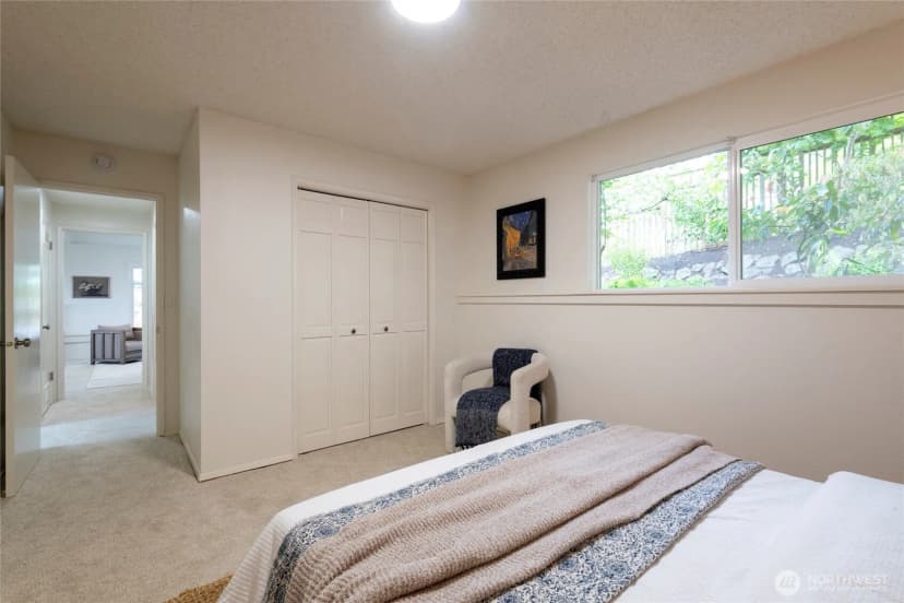 Property photo for 5815 Frances Avenue Ne, Tacoma photo 29
