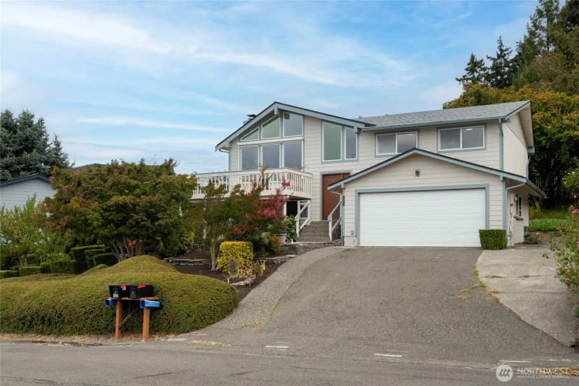 Property photo for 5815 Frances Avenue Ne, Tacoma photo 37