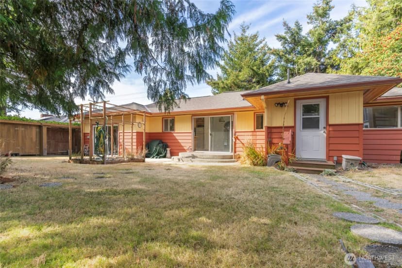 Property photo for 344 Se O'leary Street, Oak Harbor photo 35