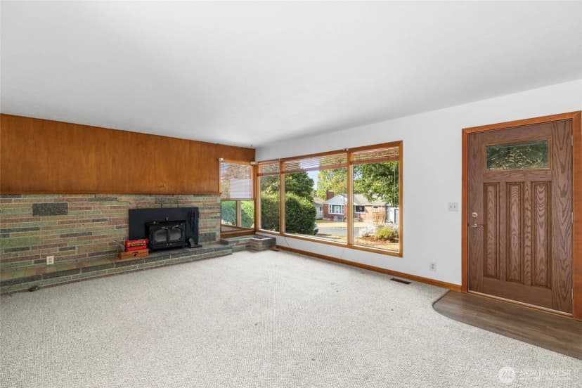 Property photo for 344 Se O'leary Street, Oak Harbor photo 7
