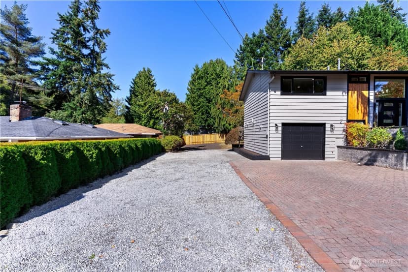Property photo for 803 240th Street Se, Bothell photo 36