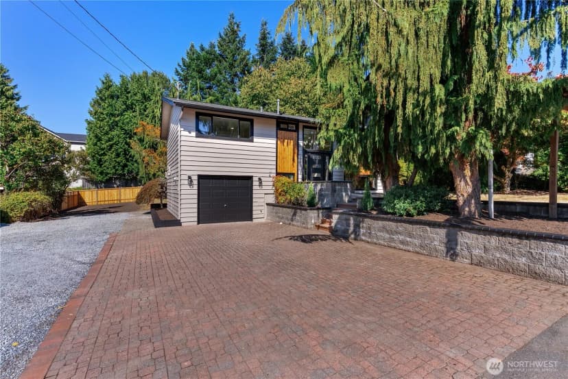 Property photo for 803 240th Street Se, Bothell photo 37