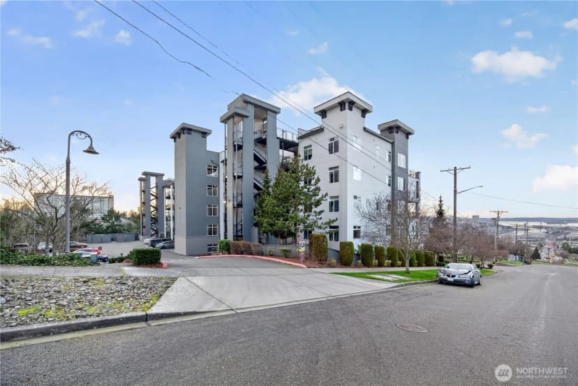 Property photo for 320 E 32nd Street #505, Tacoma photo 39