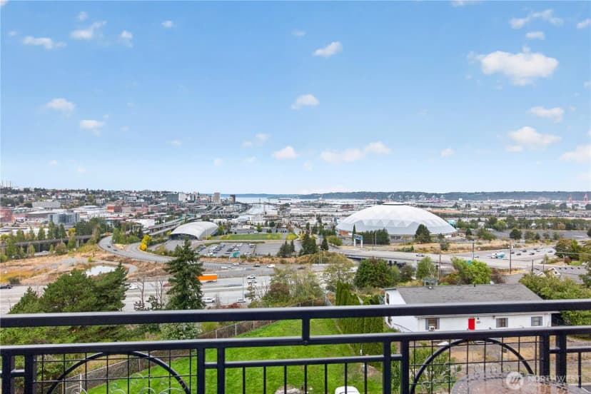 Property photo for 320 E 32nd Street #505, Tacoma photo 22