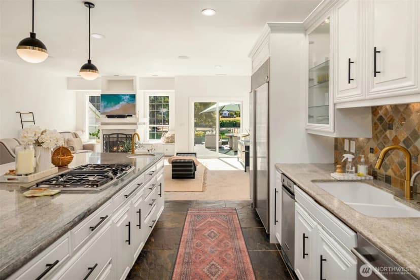 Property photo for 2916 Horsehead Bay Drive Nw, Gig Harbor photo 11