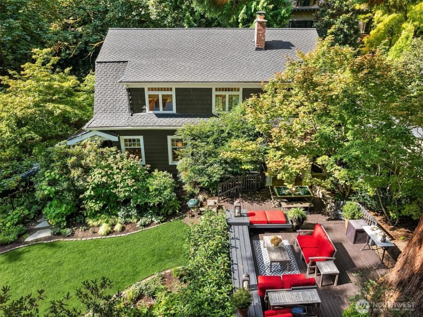 Property photo for 3816 E Spring Street, Seattle