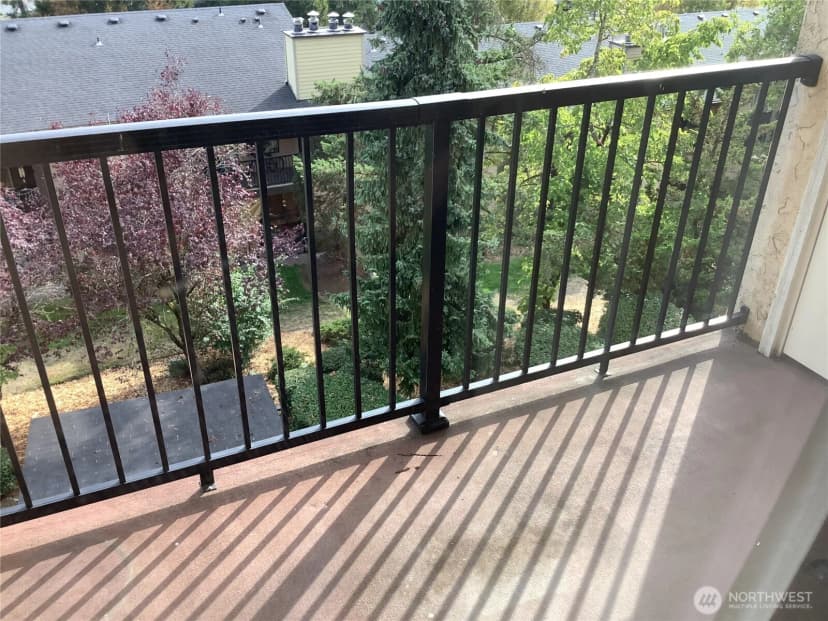Property photo for 12525 Ne 145th Street #f114, Kirkland photo 22