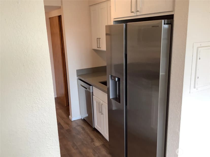 Property photo for 12525 Ne 145th Street #f114, Kirkland photo 10