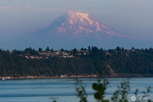 Property photo for 6729 Cascade Avenue, Gig Harbor