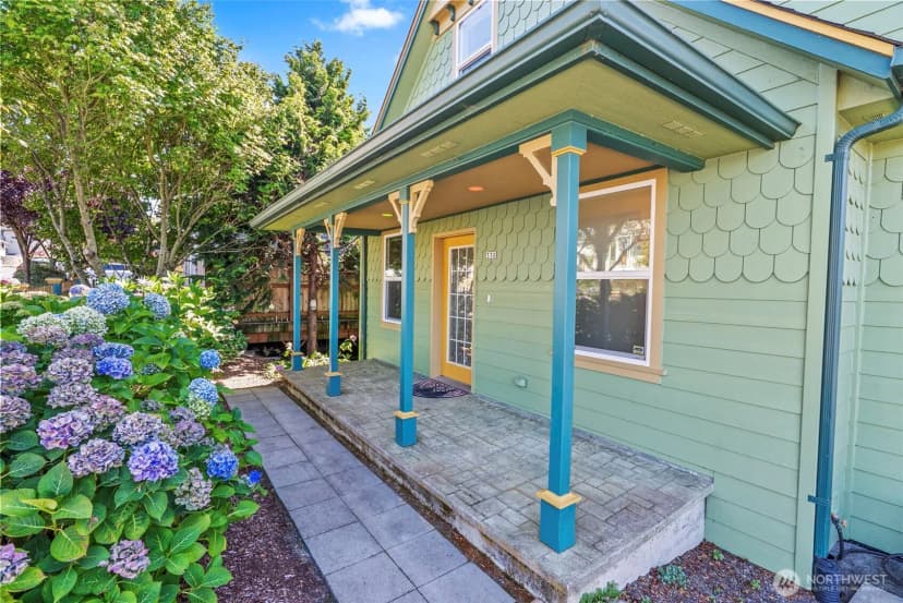 Property photo for 330 Columbia Street, Cathlamet photo 4