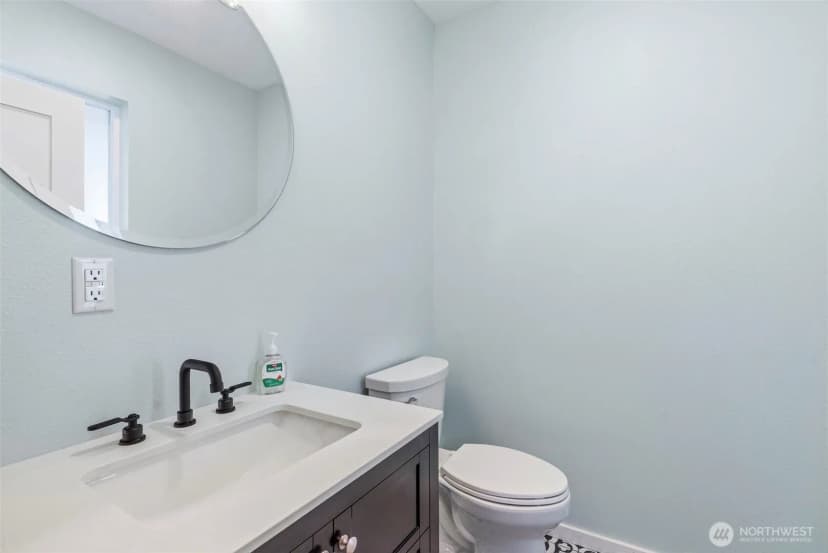 Property photo for 330 Columbia Street, Cathlamet photo 18