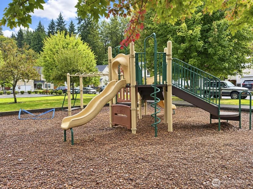 Property photo for 15352 146th Place Se, Renton photo 36