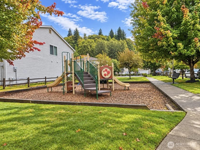 Property photo for 15352 146th Place Se, Renton photo 38