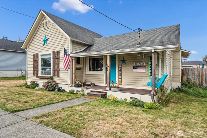 Property photo for 227 S Cedar Street, Buckley photo 17
