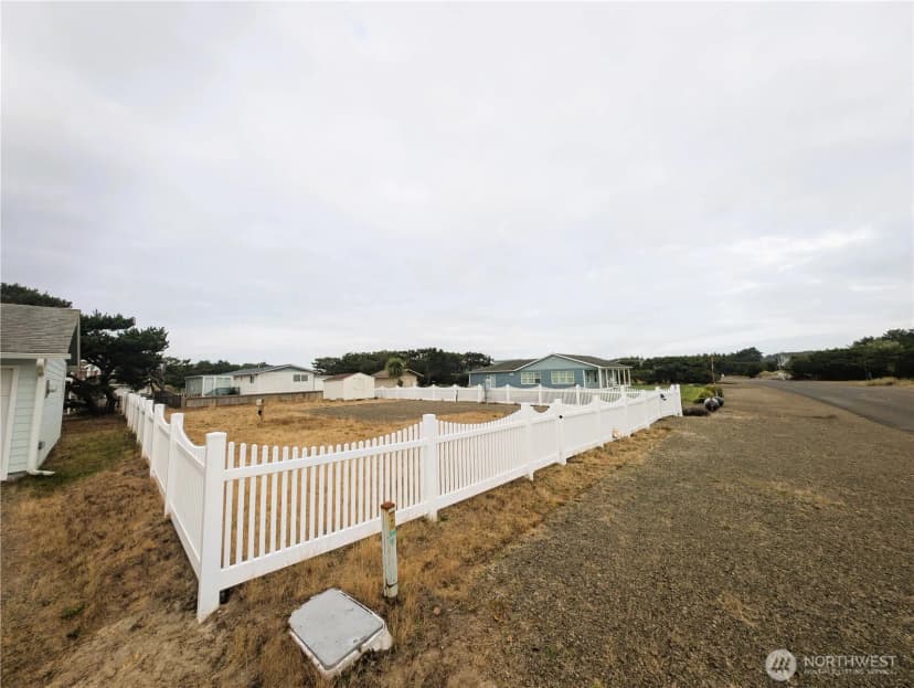 Property photo for 35211 G Street, Ocean Park photo 5