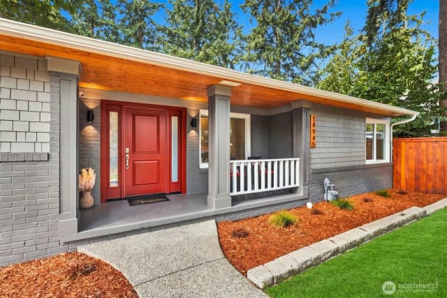 Property photo for 14945 22nd Avenue Sw, Burien