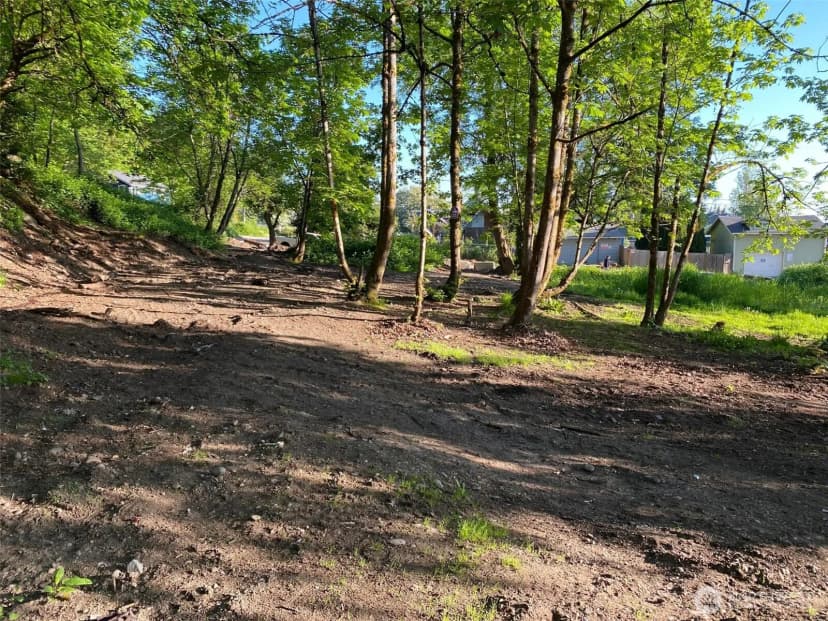 Property photo for 1401 E 32nd Street E, Tacoma