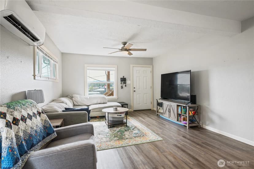 Property photo for 703 Allen Street, Kelso photo 5