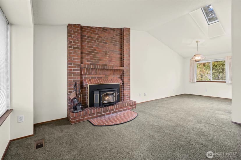 Property photo for 9817 61st Street Ct W, University Place photo 14