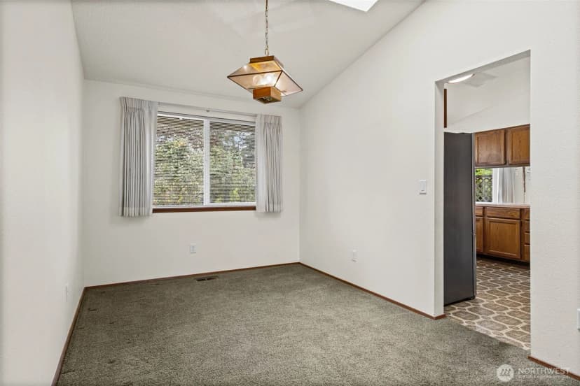 Property photo for 9817 61st Street Ct W, University Place photo 16