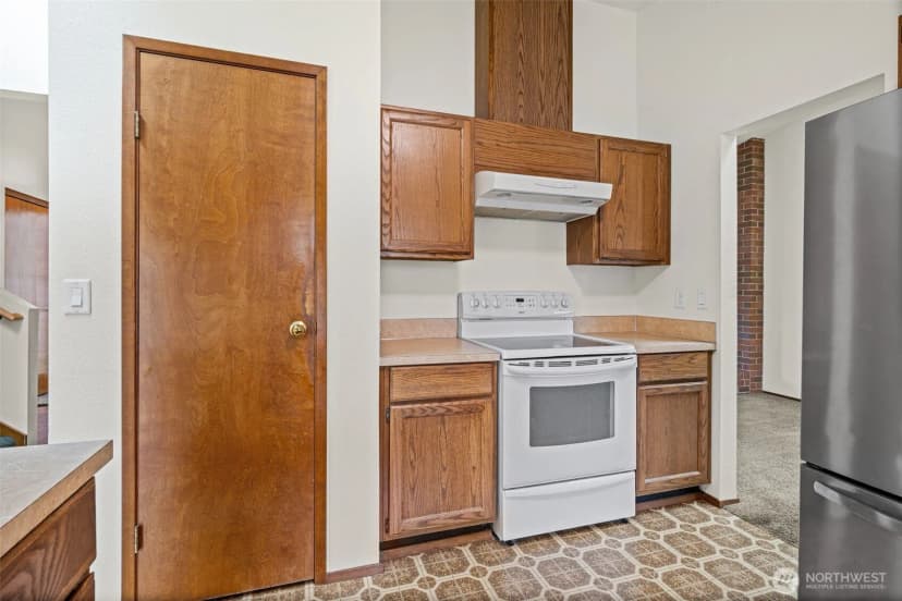 Property photo for 9817 61st Street Ct W, University Place photo 20
