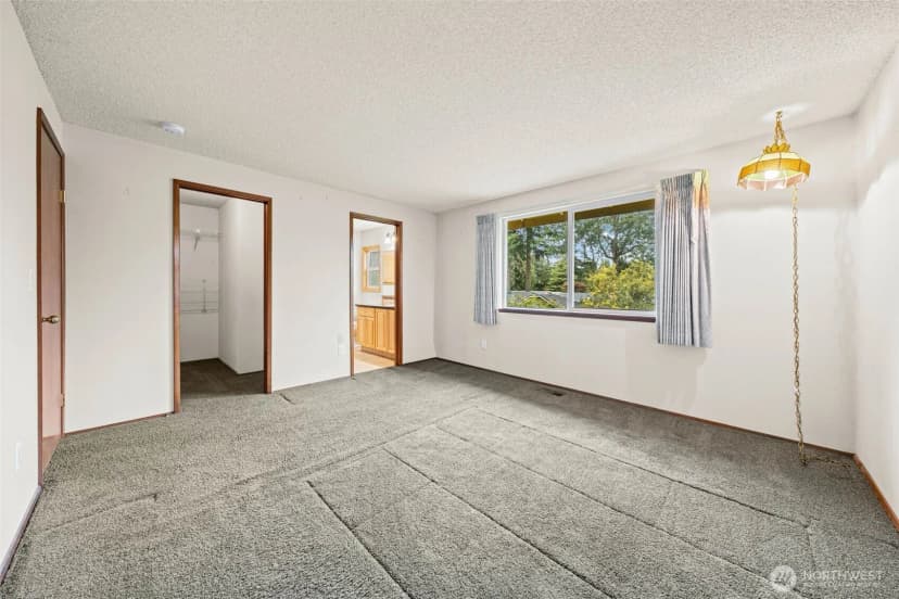 Property photo for 9817 61st Street Ct W, University Place photo 32