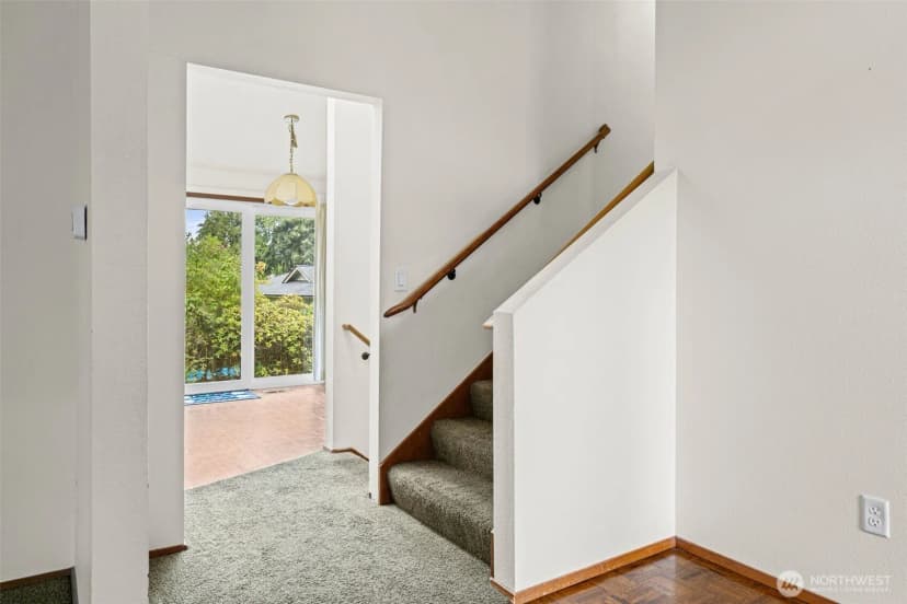 Property photo for 9817 61st Street Ct W, University Place photo 27