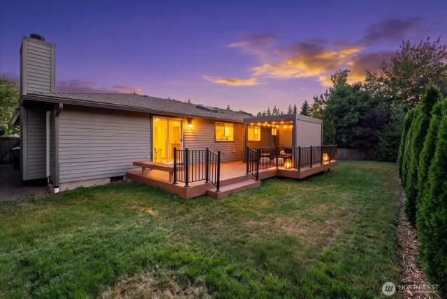 Property photo for 12728 Ne 132nd Place, Kirkland photo 2