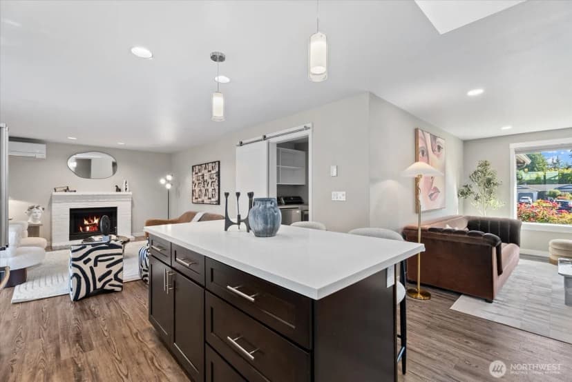 Property photo for 12728 Ne 132nd Place, Kirkland photo 10